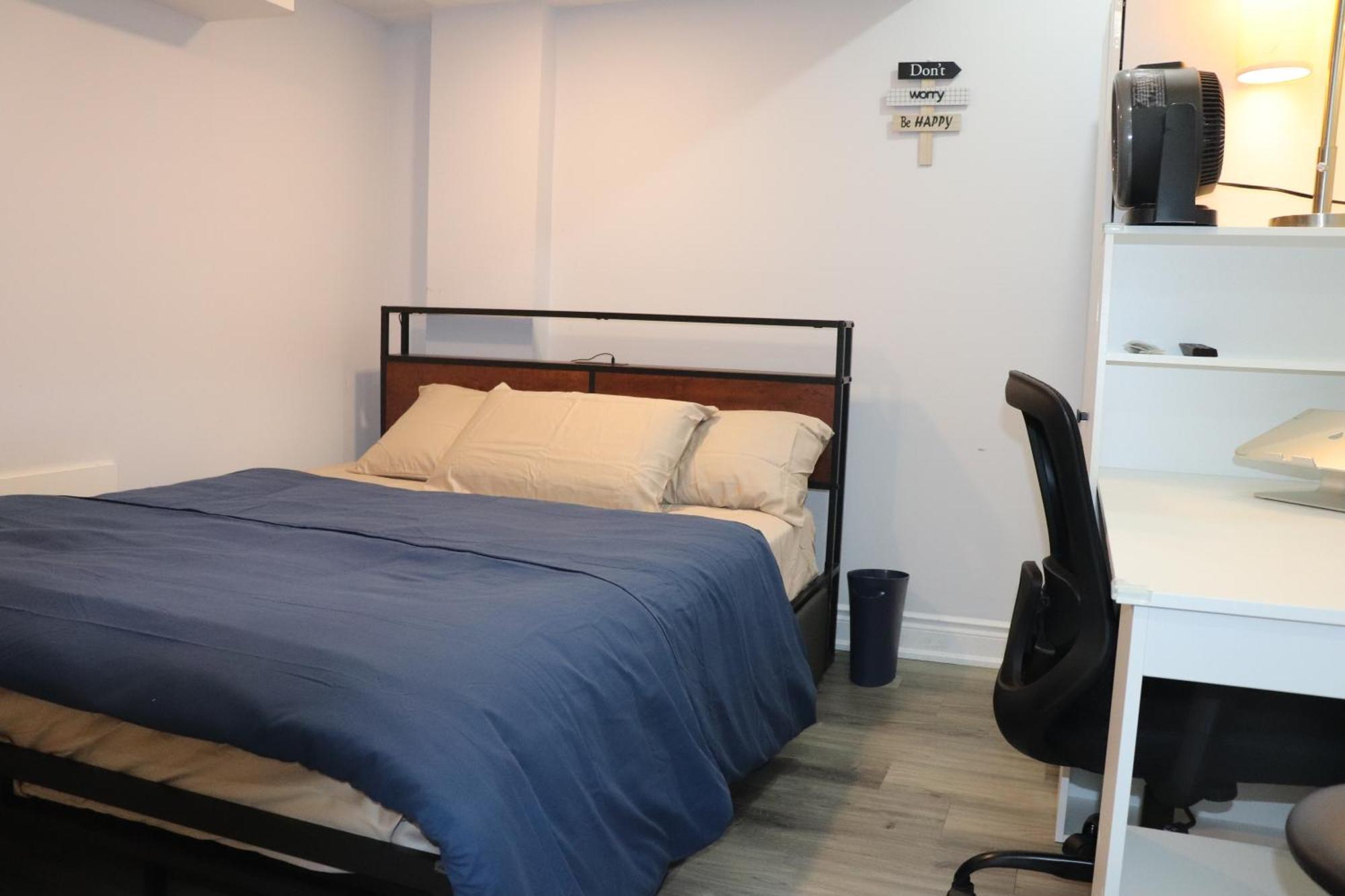 Garden 2 Bedroom Apt - Free Parking Wifi Laundry Workstation Brampton Exterior foto